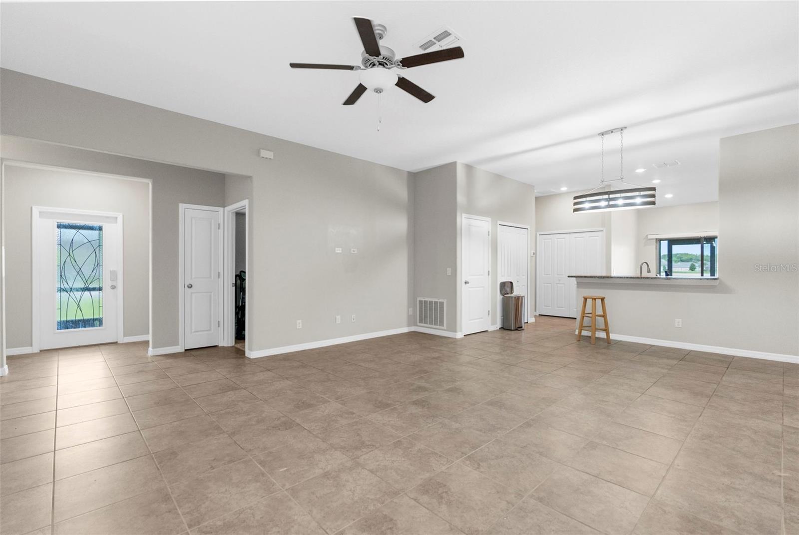Image 11 of 33 For 13243 Crest Lake Drive
