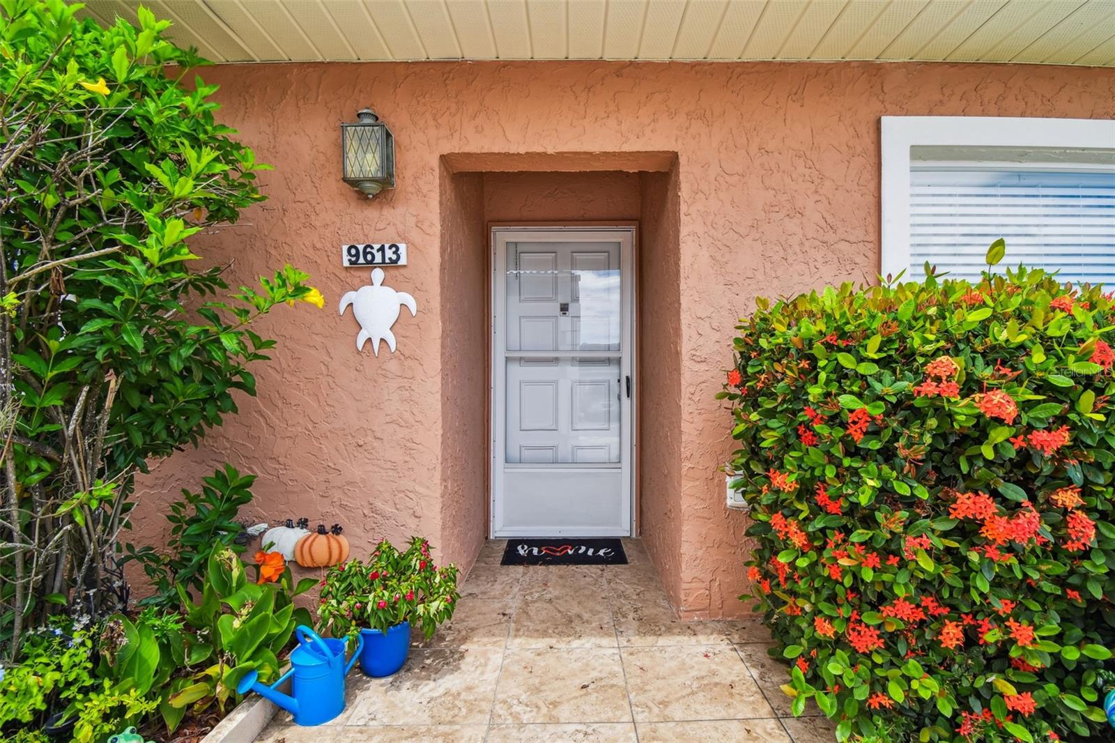 Listing photo id 0 for 9613 Midiron Court 39a