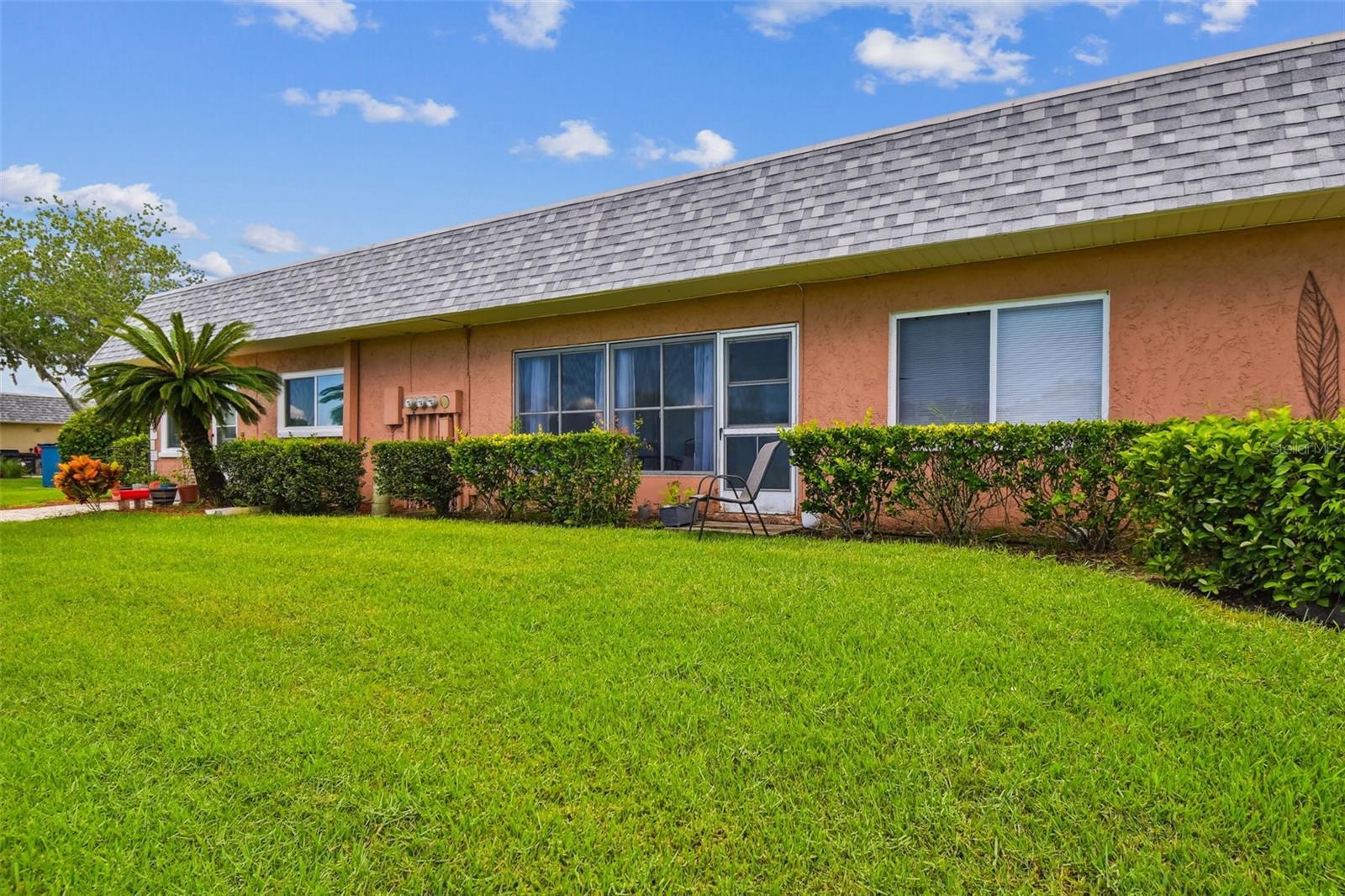 Listing photo id 43 for 9613 Midiron Court 39a
