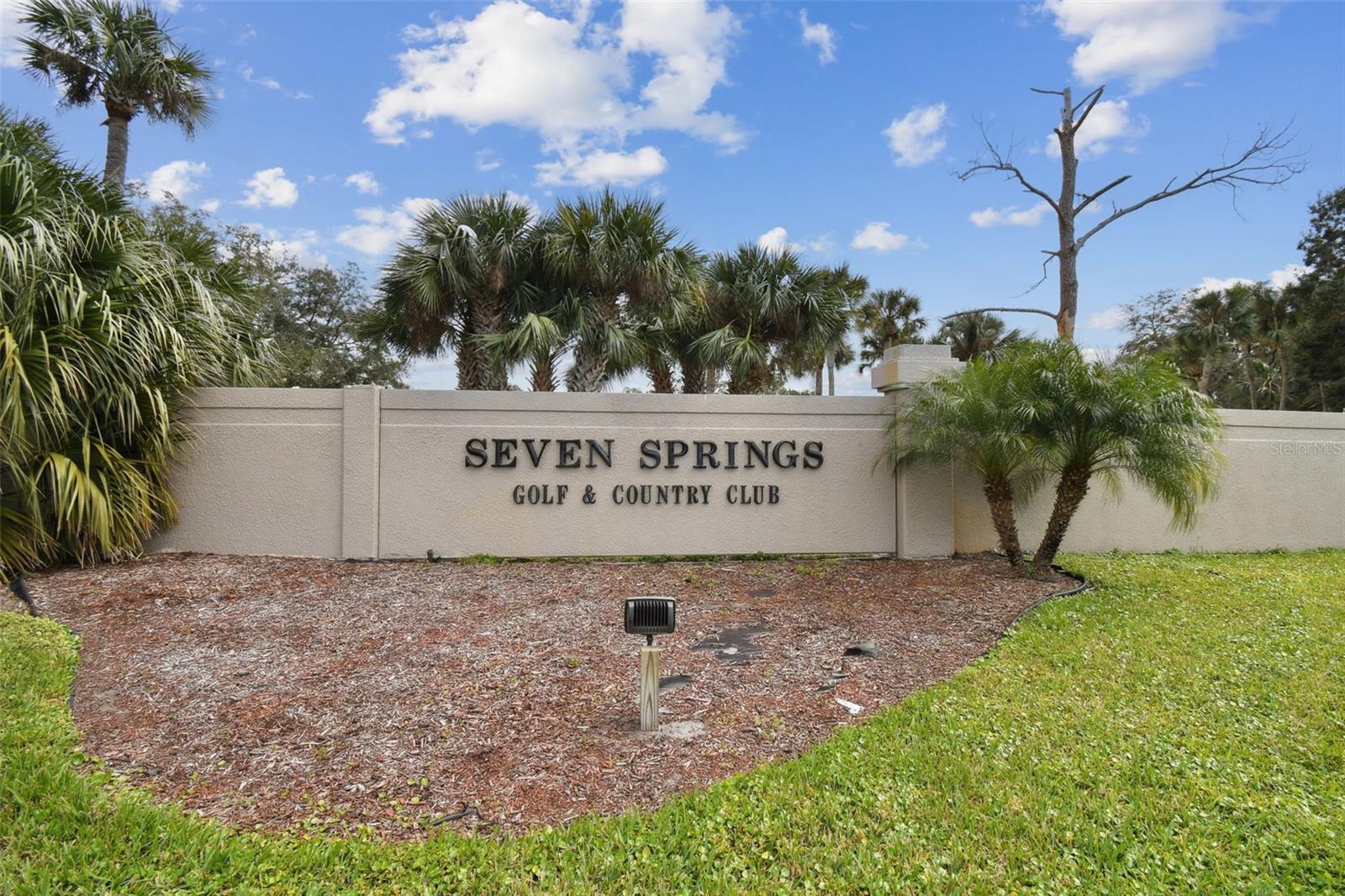 Listing photo id 70 for 9613 Midiron Court 39a