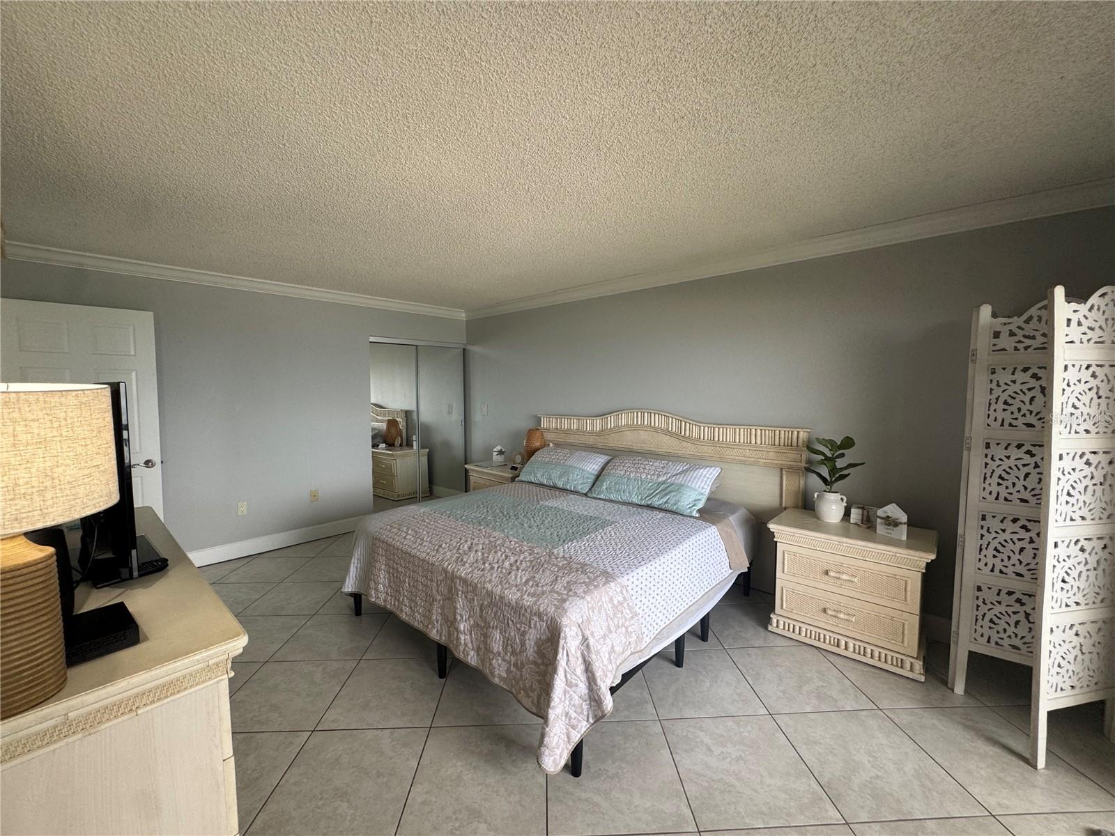 Image 19 of 68 For 1270 Gulf Boulevard 1206