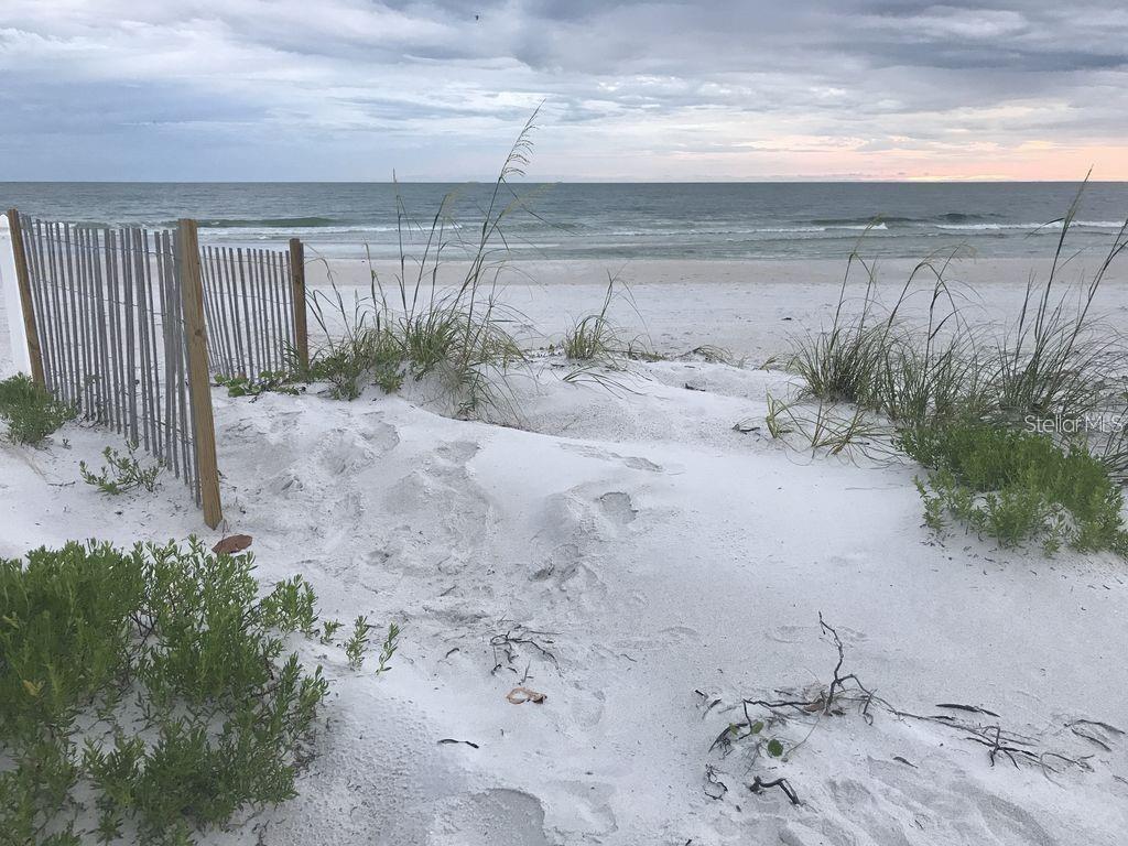 Image 64 of 68 For 1270 Gulf Boulevard 1206