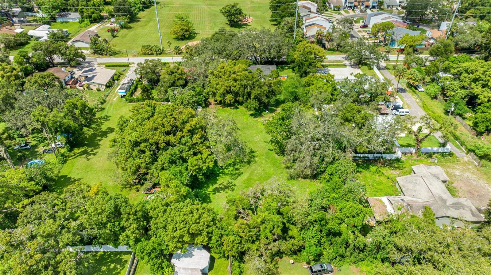 Listing photo id 11 for 8725 26th Street