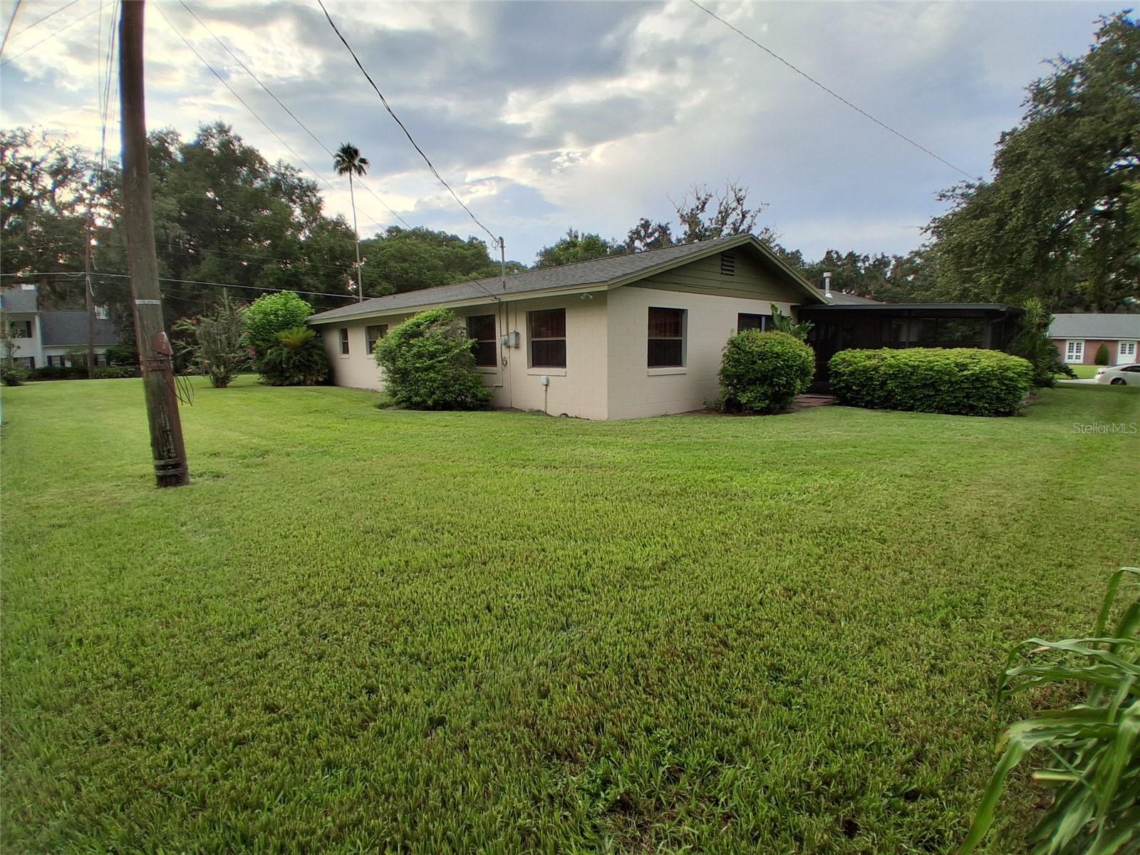 Image 4 of 36 For 2303 Washington Avenue