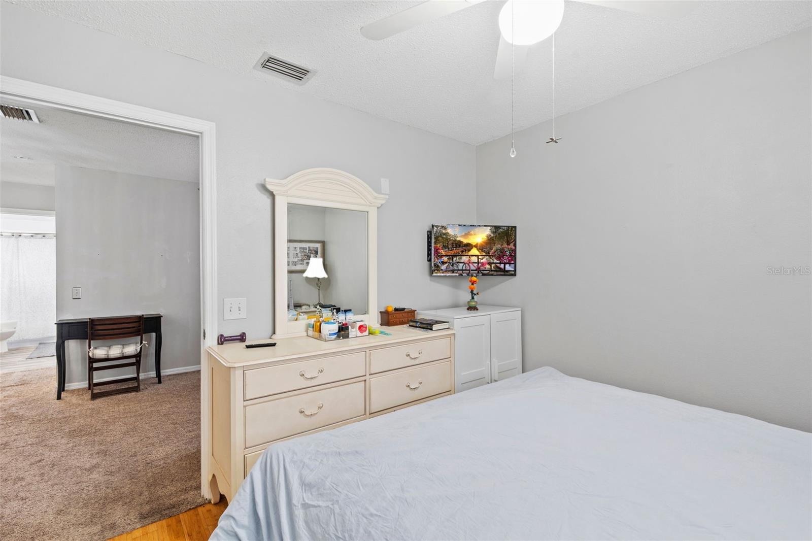 Image 35 of 72 For 10237 Goldenbrook Way