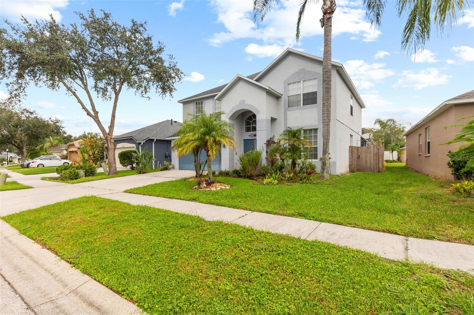 Image 7 of 72 For 10237 Goldenbrook Way