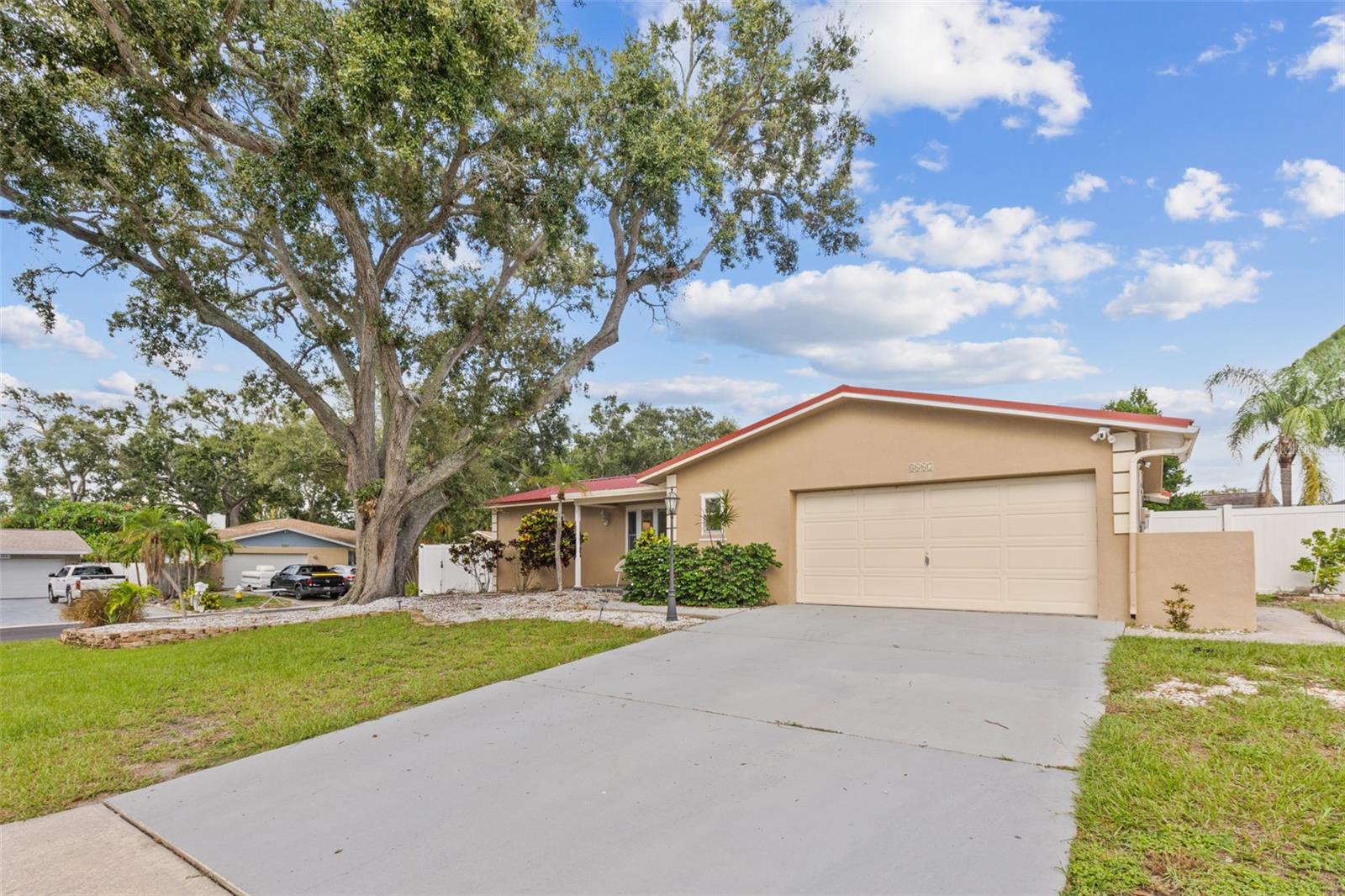 Image 2 of 34 For 8667 139th Street