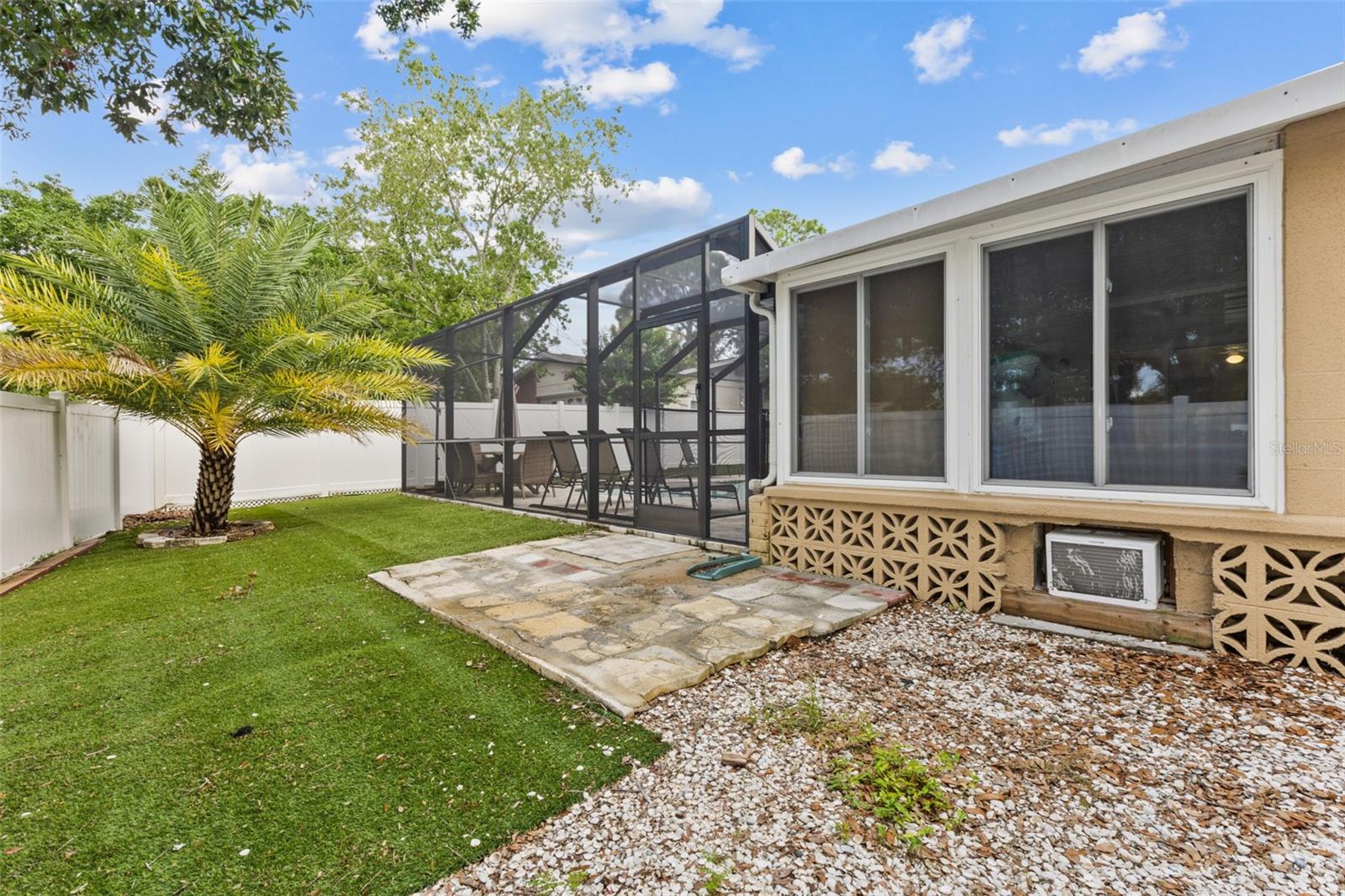 Image 24 of 34 For 8667 139th Street