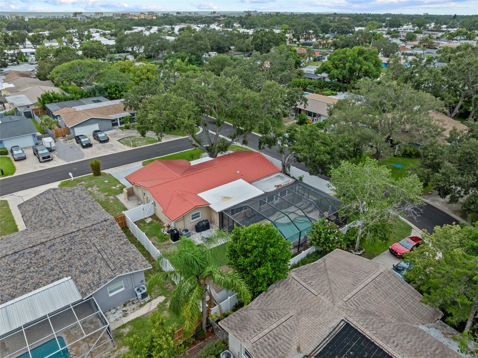 Image 33 of 34 For 8667 139th Street