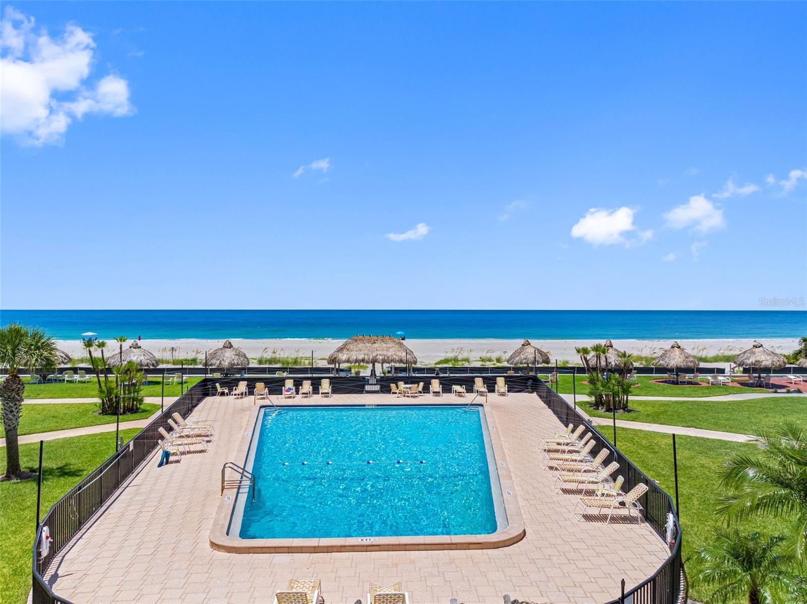 Image 34 of 41 For 1400 Gulf Boulevard 204