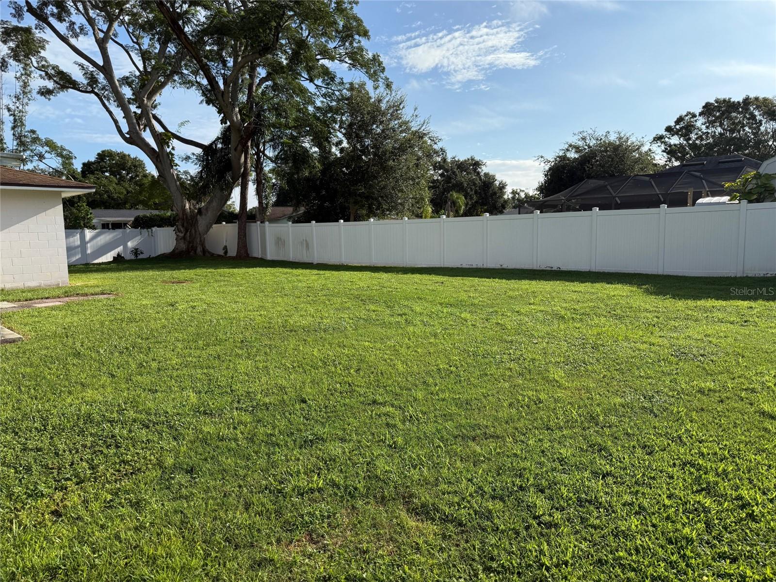 Image 4 of 17 For 3220 Bea Court