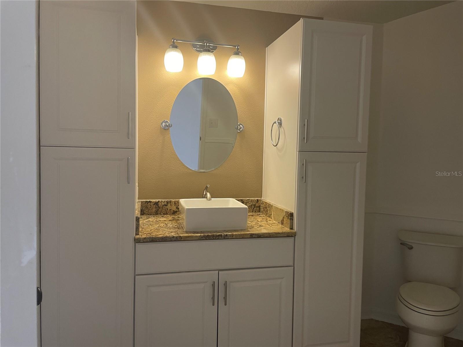 Image 15 of 27 For 6117 Gentle Ben Cir