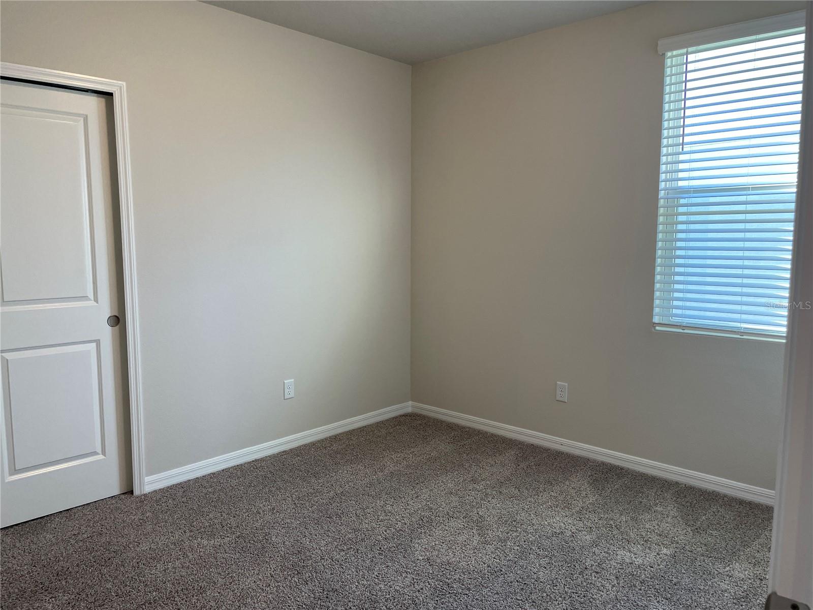 Image 17 of 26 For 3289 Fresno Pl