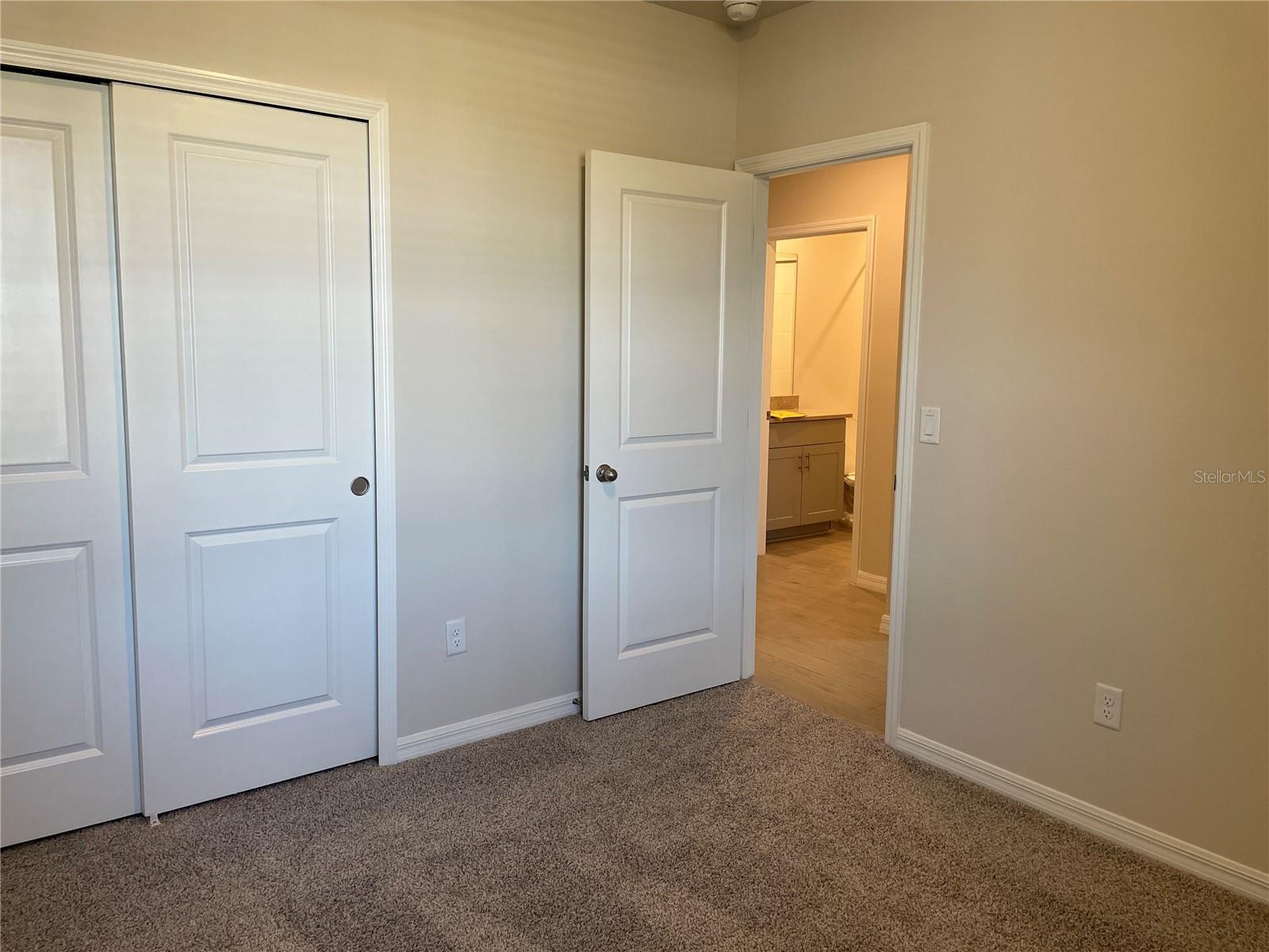 Image 20 of 26 For 3289 Fresno Pl