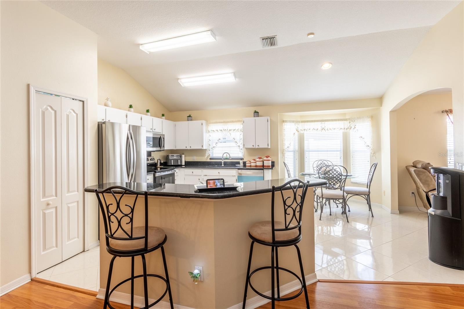 Image 11 of 37 For 9852 Laurel Ledge Drive