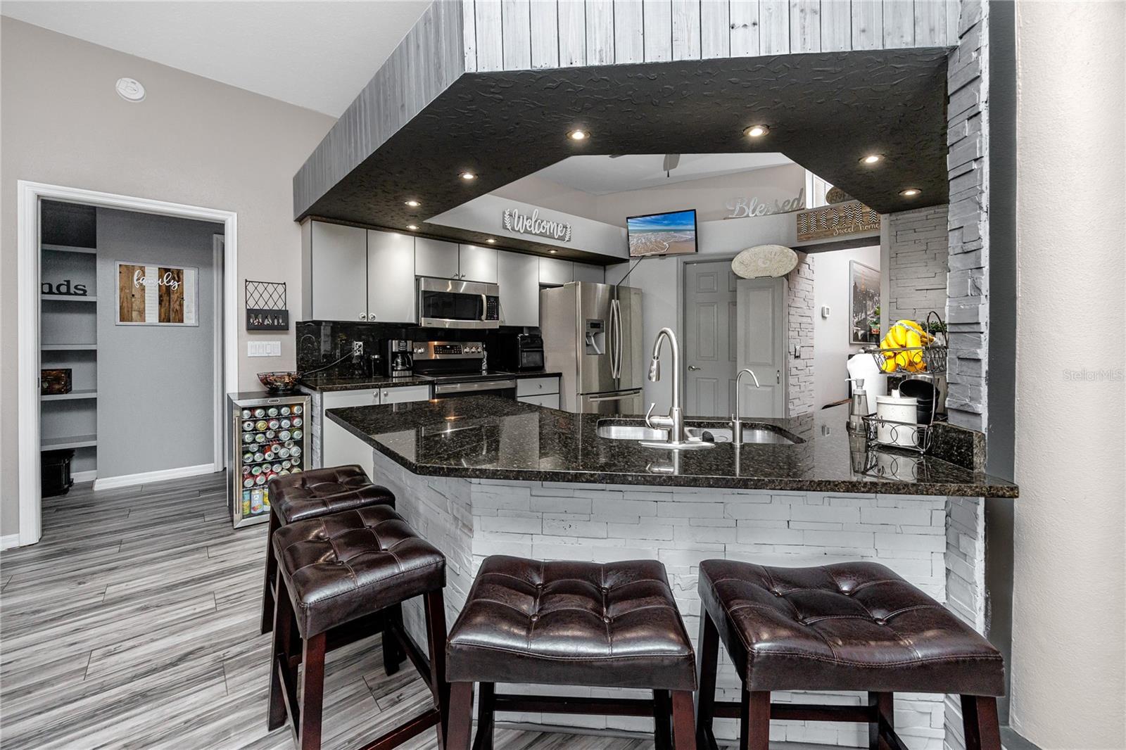 Image 12 of 45 For 7825 Burnet Lane