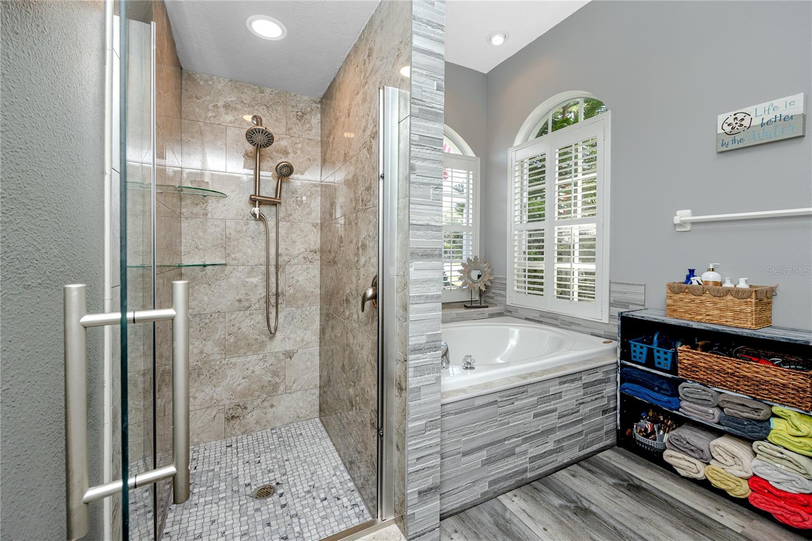 Image 25 of 45 For 7825 Burnet Lane