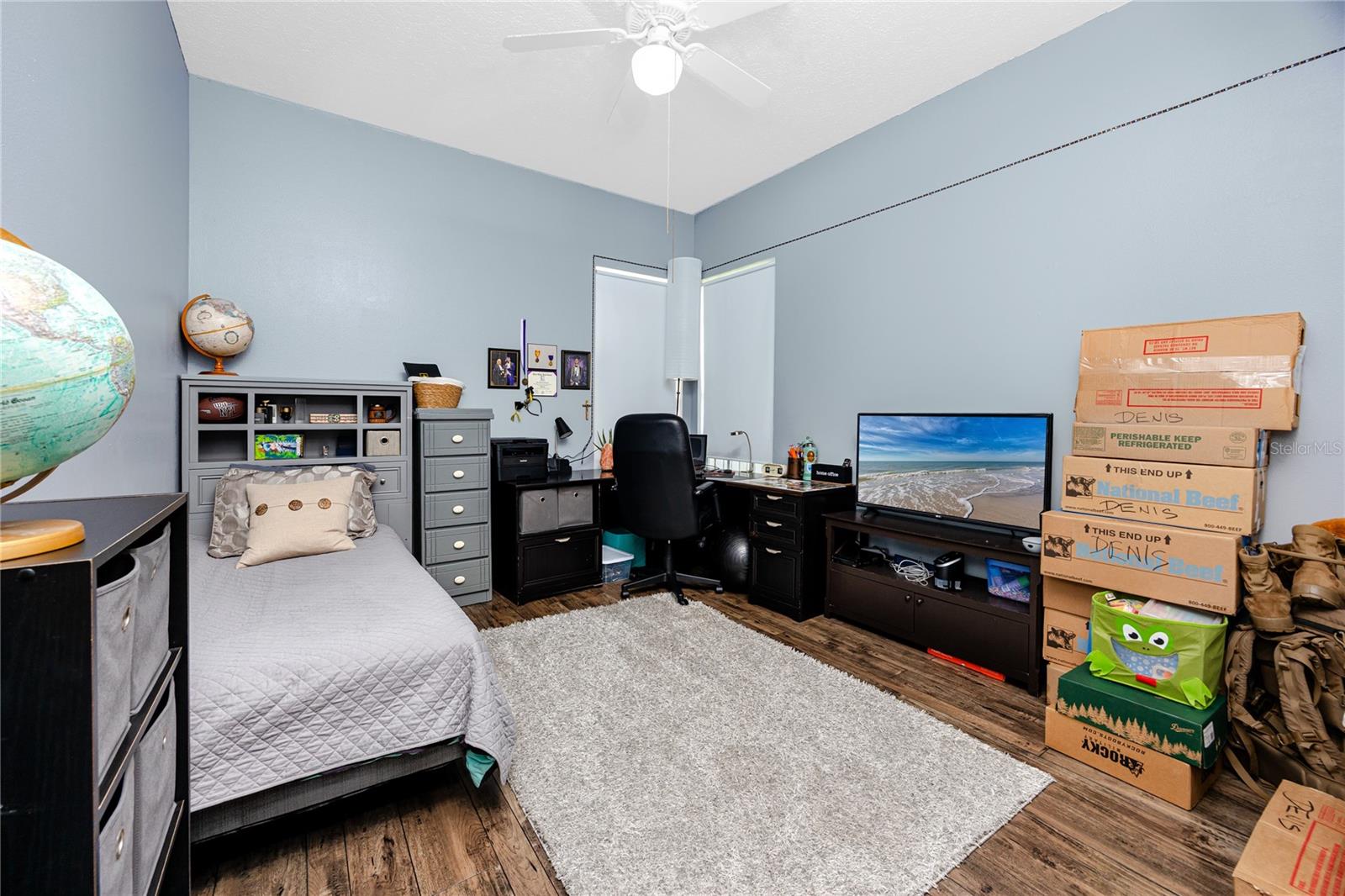 Image 33 of 45 For 7825 Burnet Lane
