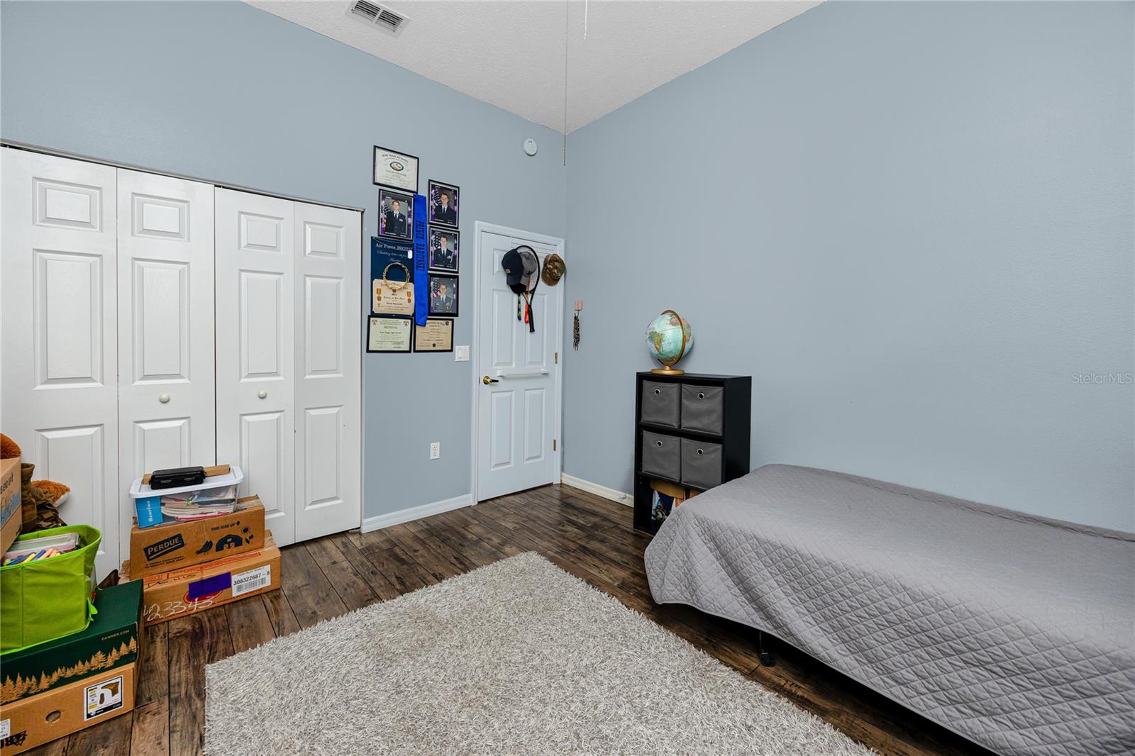 Image 34 of 45 For 7825 Burnet Lane