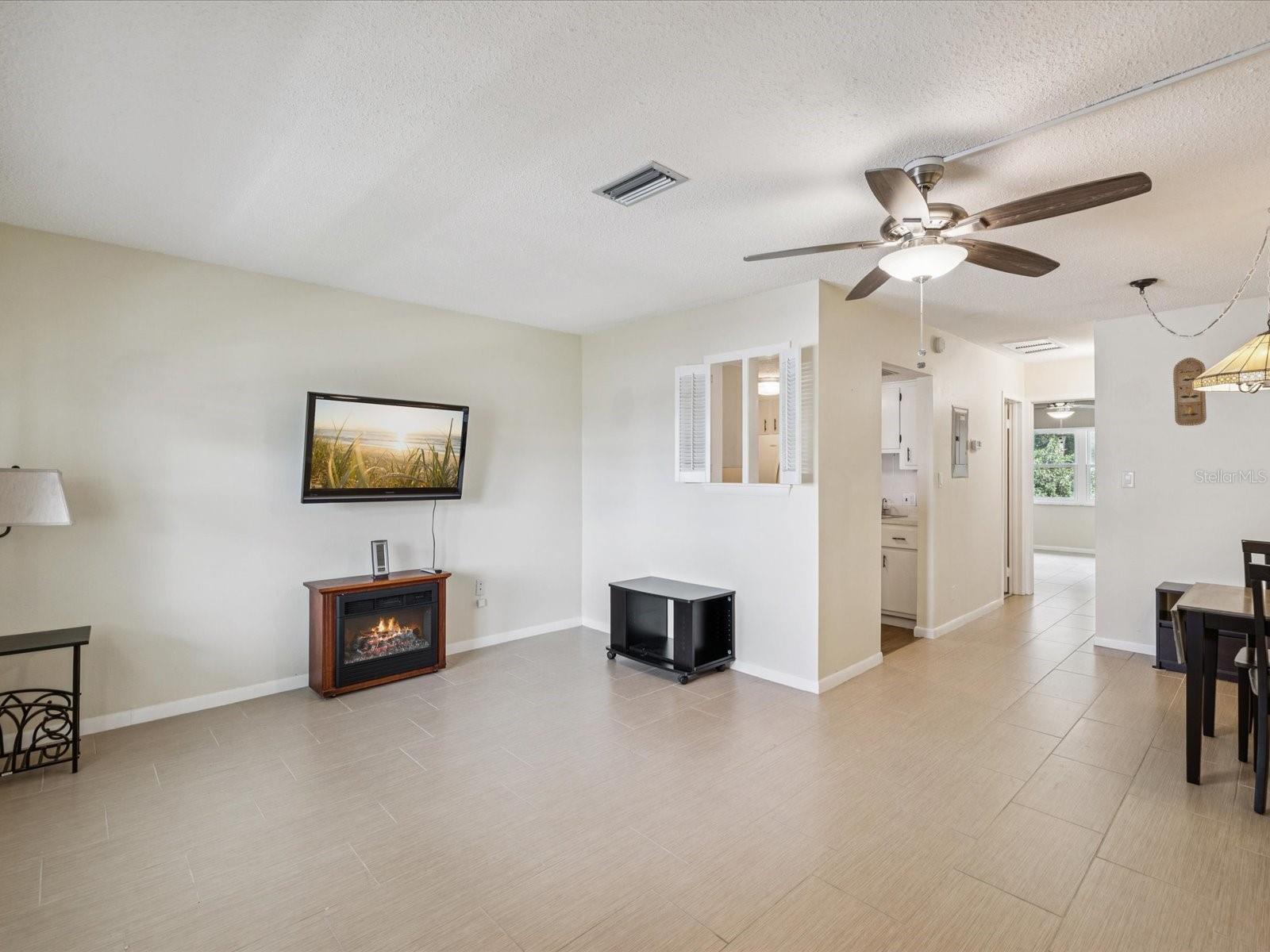 Image 13 of 26 For 4746 Azalea Drive 209