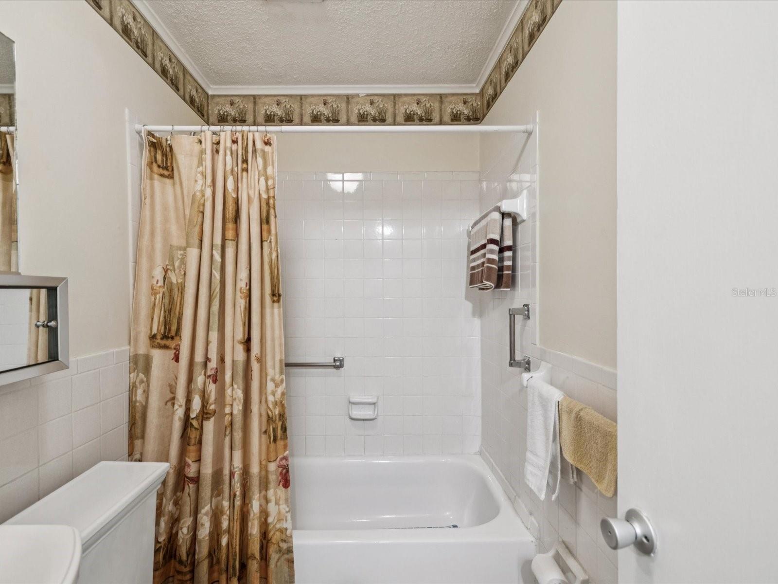 Image 18 of 26 For 4746 Azalea Drive 209