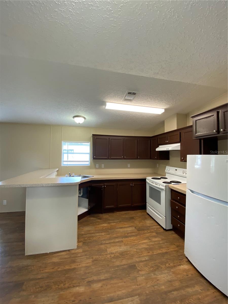 Image 11 of 34 For 37412 Carringer Rd  37418