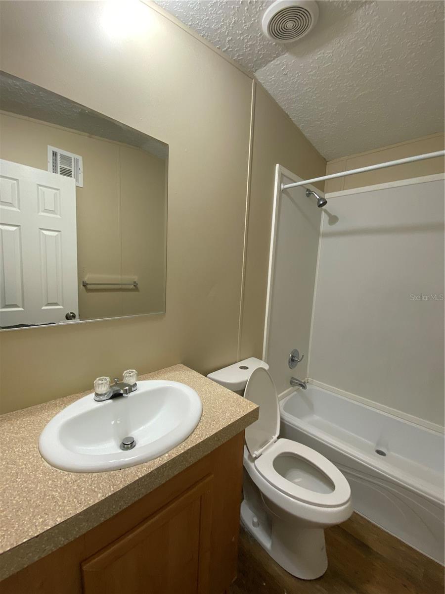 Image 26 of 34 For 37412 Carringer Rd  37418