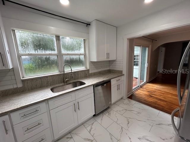 Image 12 of 30 For 3527 Dartmouth Avenue N