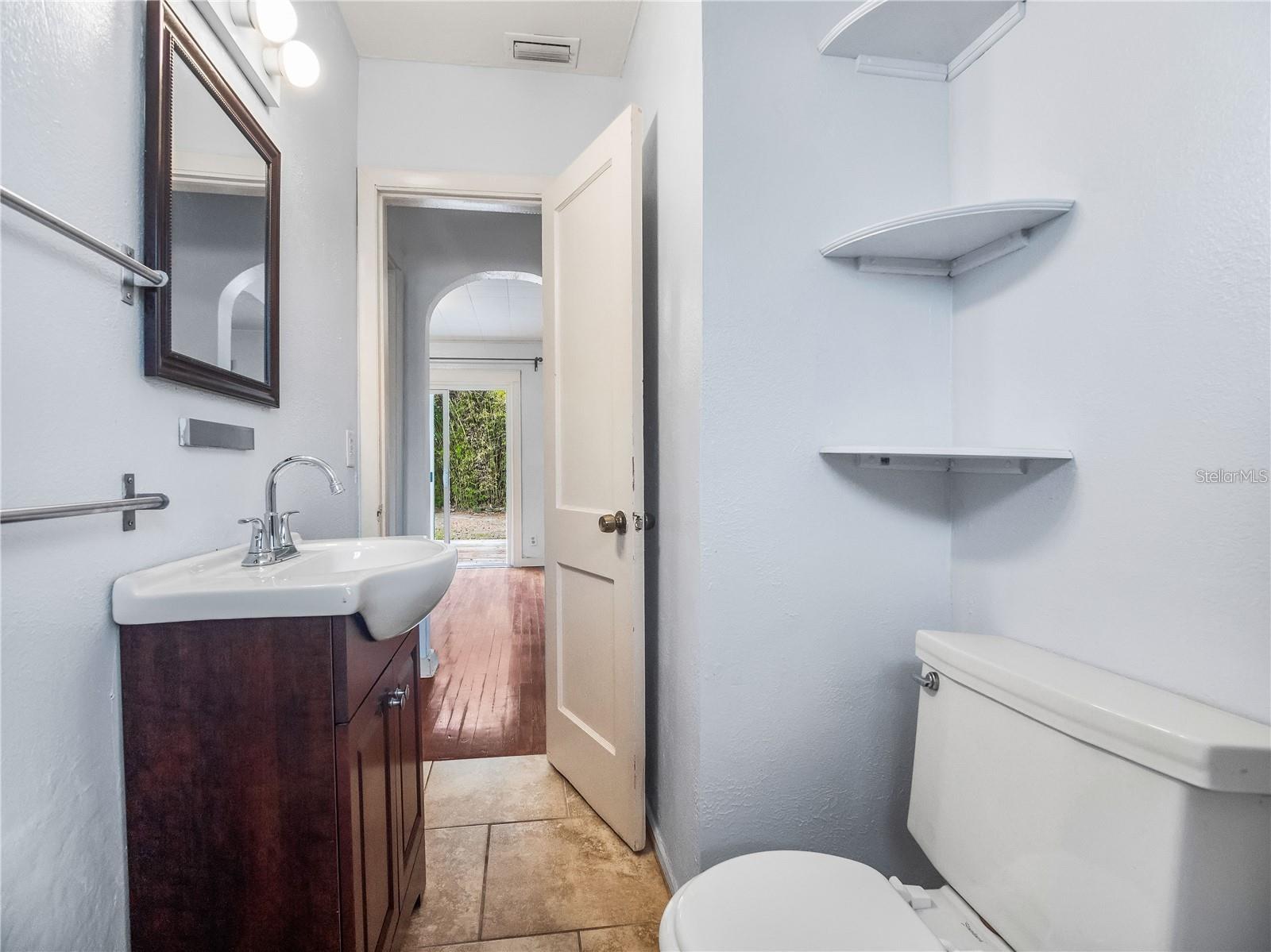Image 24 of 30 For 3527 Dartmouth Avenue N
