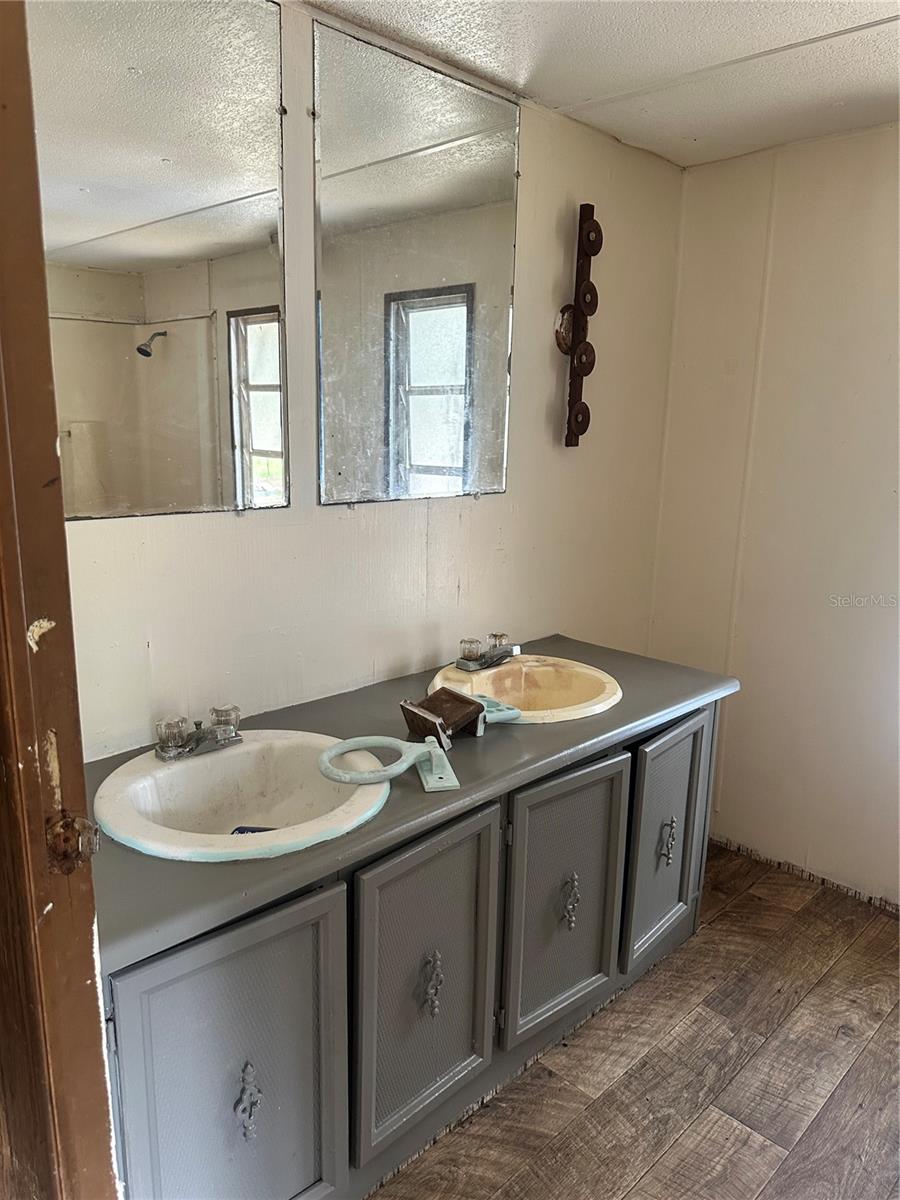 Image 9 of 28 For 12232 44th Drive