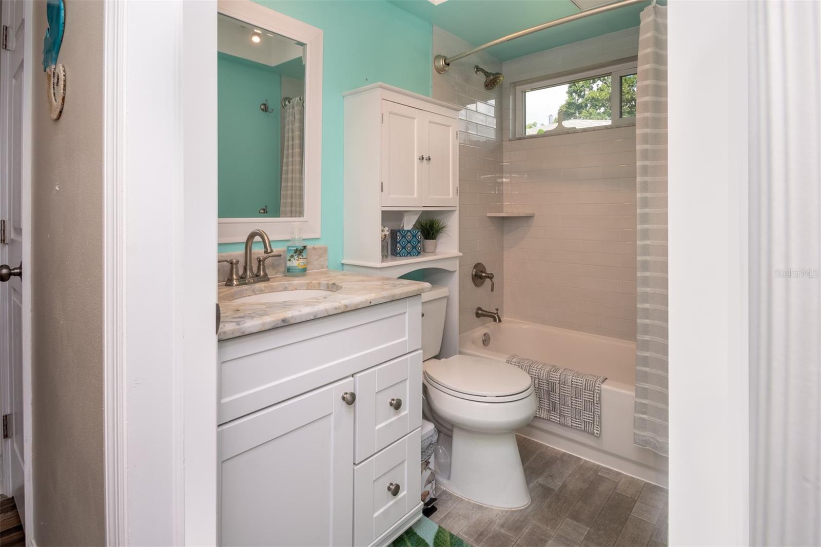 Image 25 of 45 For 6569 Augusta Boulevard