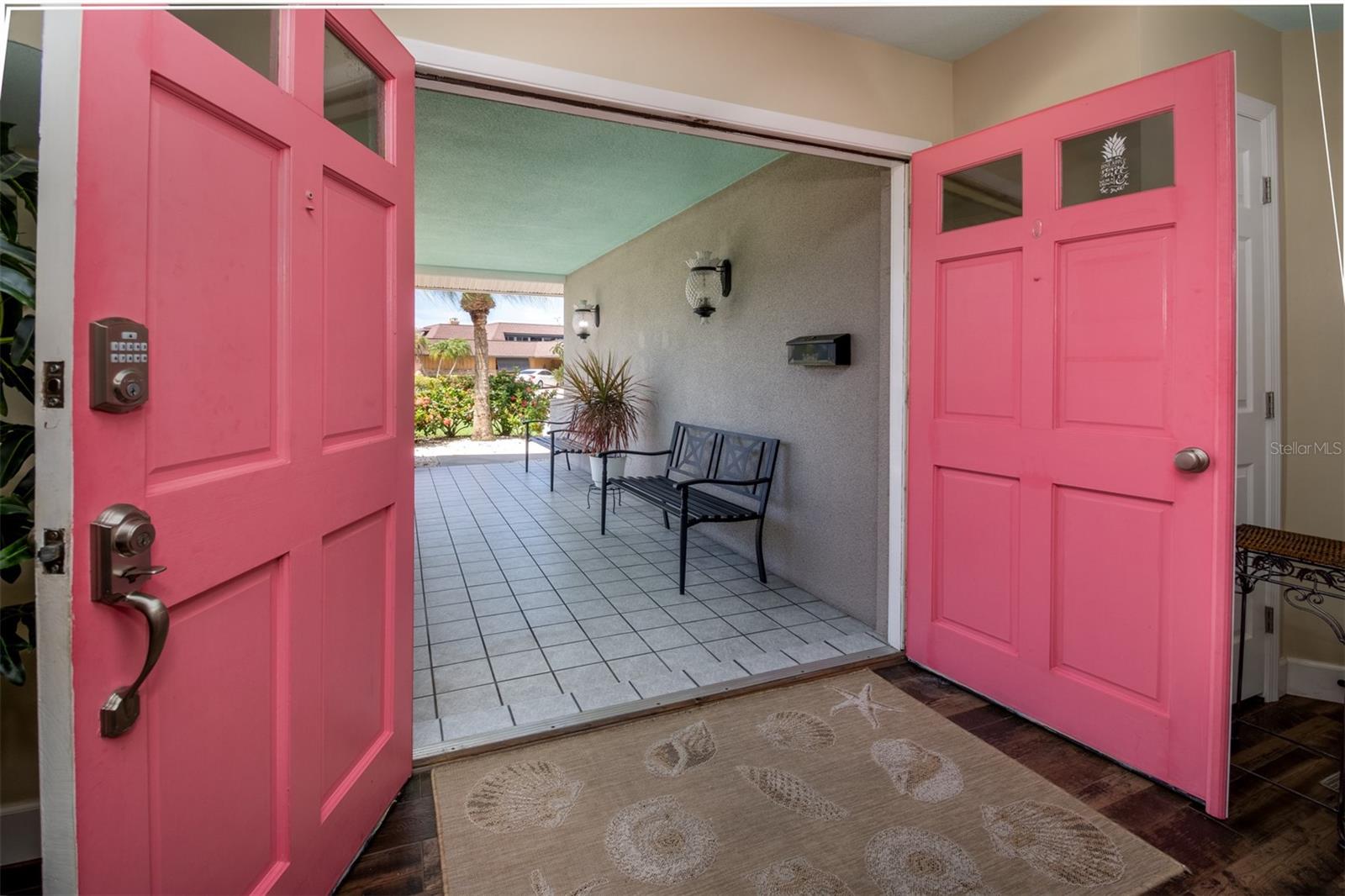 Image 6 of 45 For 6569 Augusta Boulevard