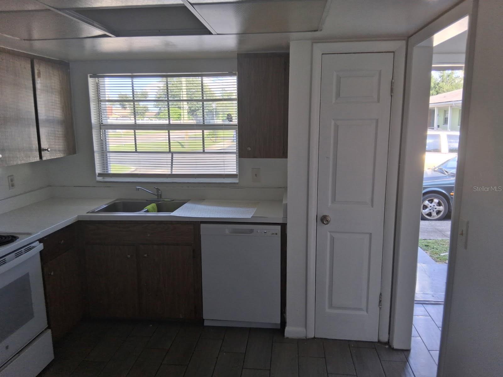 Image 10 of 15 For 7380 Balboa Drive 7380