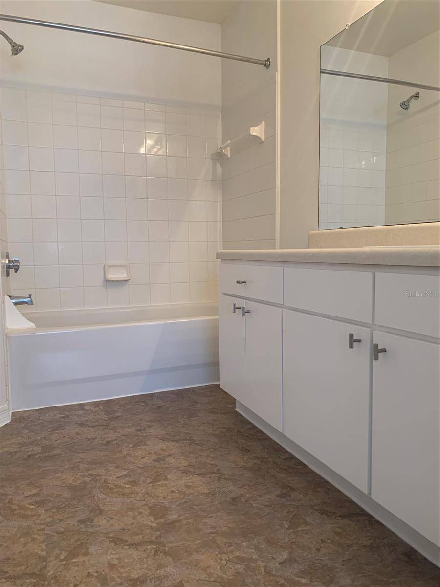 Image 15 of 16 For 10588 Windsor Lake Court 10588
