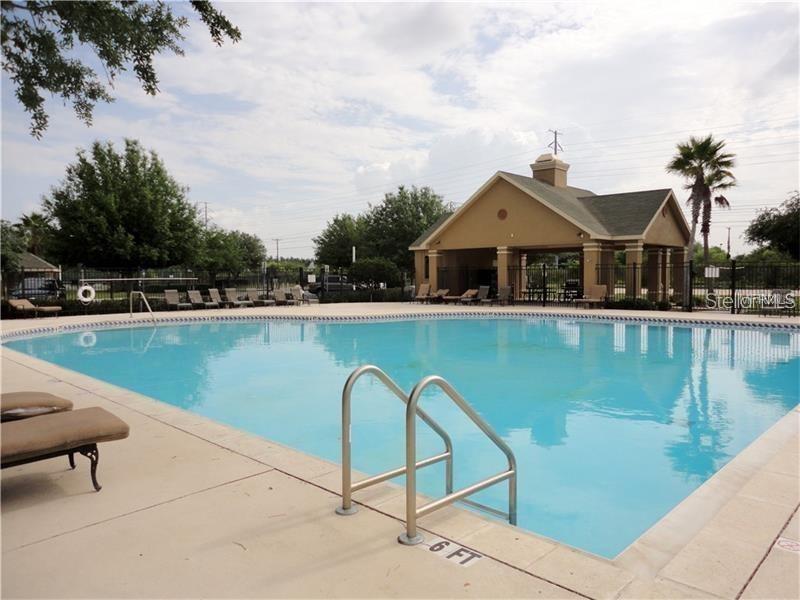 Image 3 of 16 For 10588 Windsor Lake Court 10588