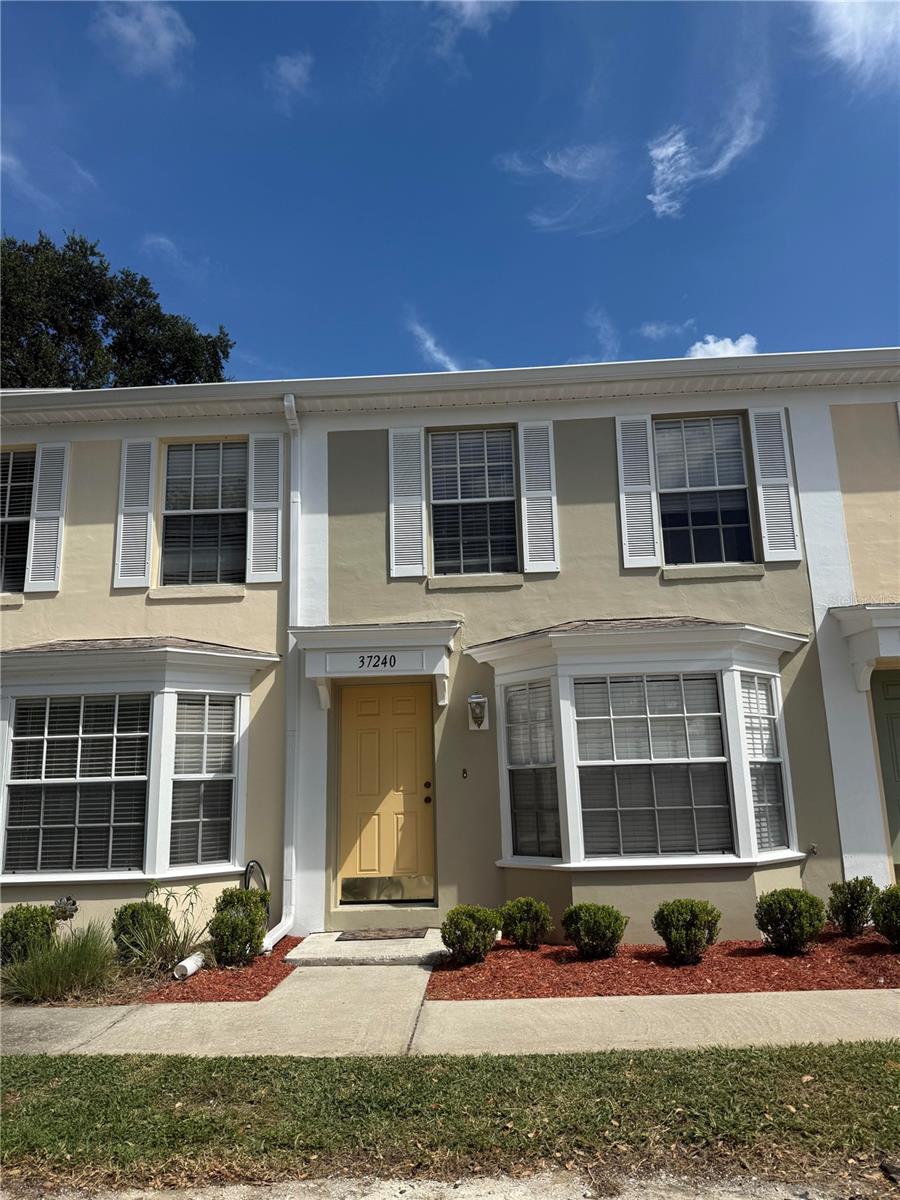 Details for 37240 Embassy Park Lane, DADE CITY, FL 33525