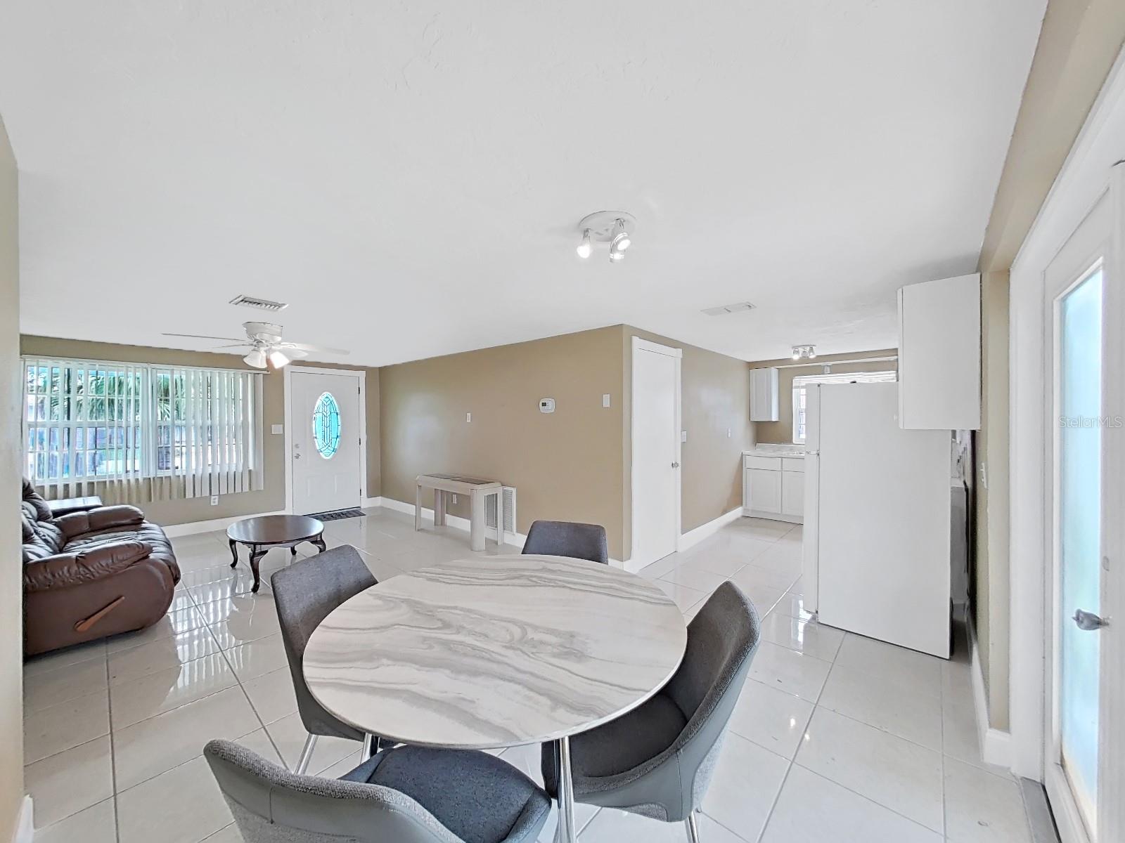 Image 3 of 17 For 13404 Neptune Drive