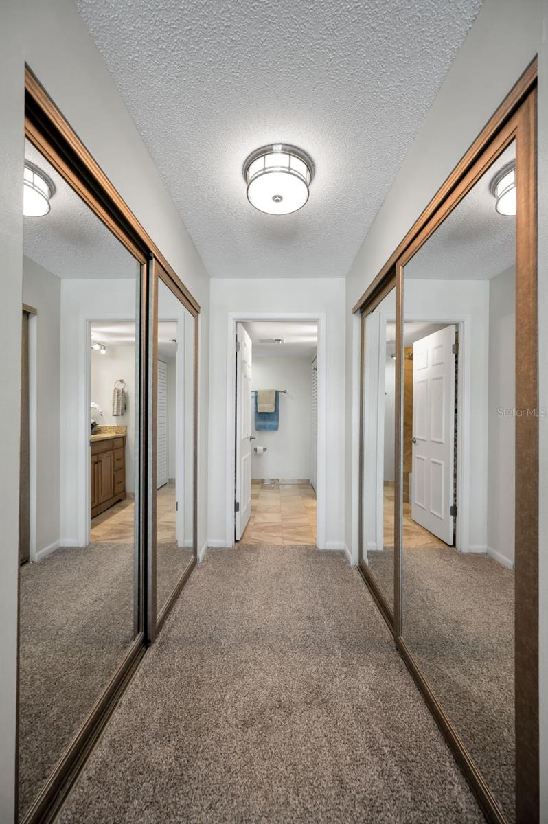 Image 25 of 48 For 100 Oakmont Lane 307