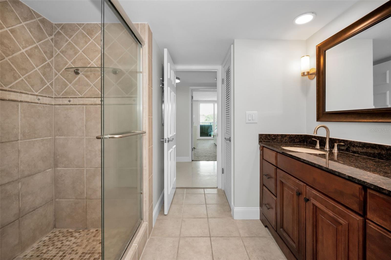 Image 30 of 48 For 100 Oakmont Lane 307