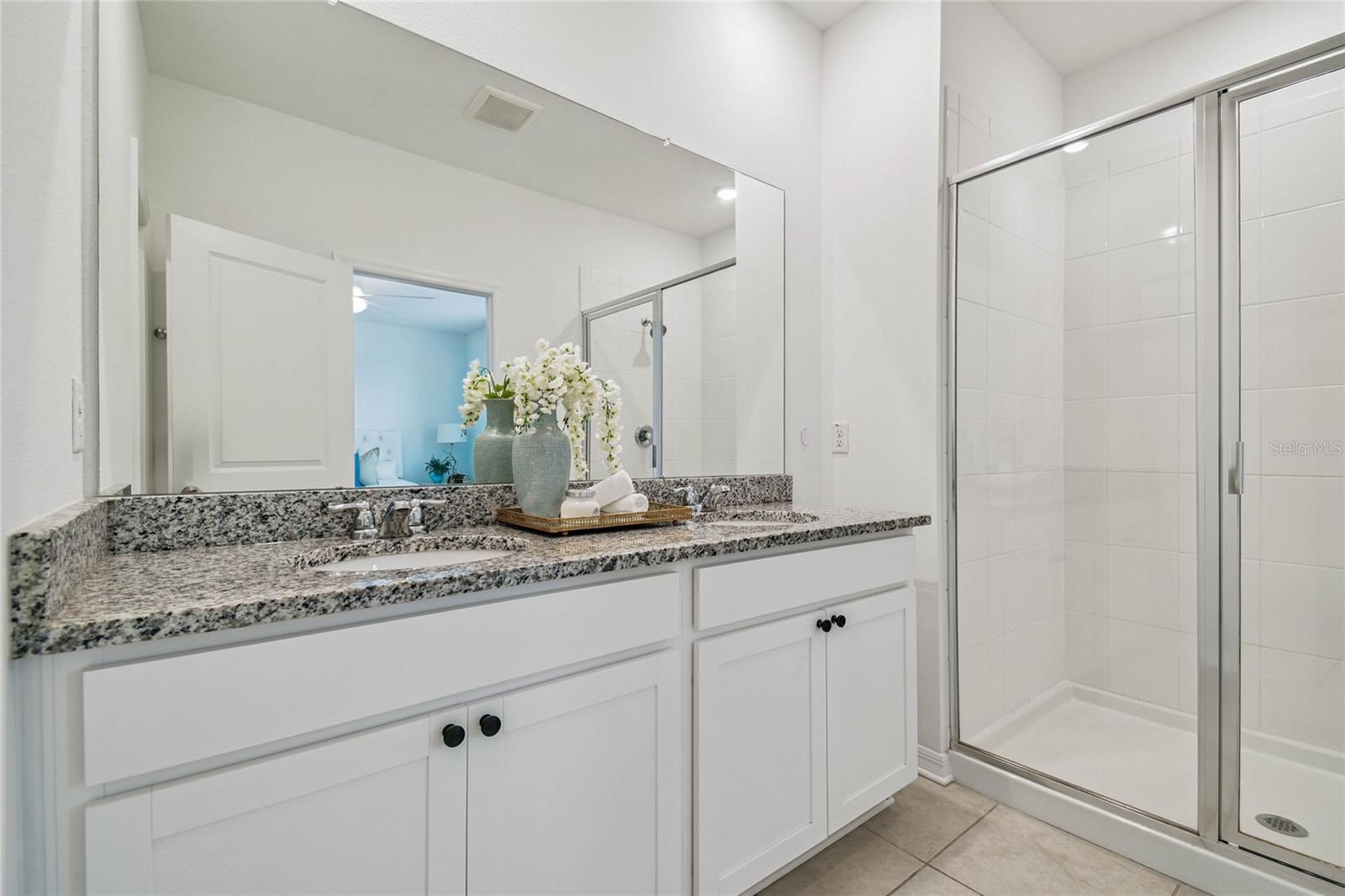 Image 20 of 39 For 1018 Rose Blossom Court