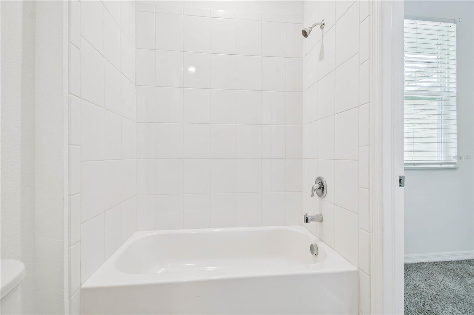 Image 26 of 39 For 1018 Rose Blossom Court