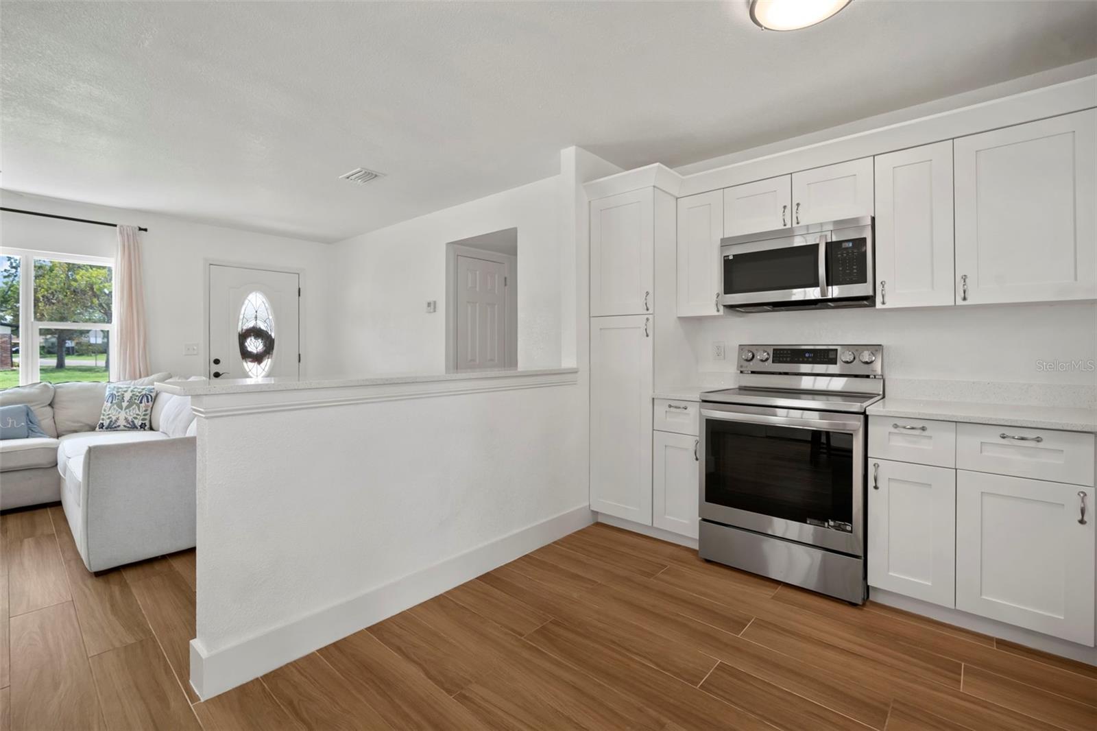 Image 12 of 45 For 7717 Powhatan Avenue