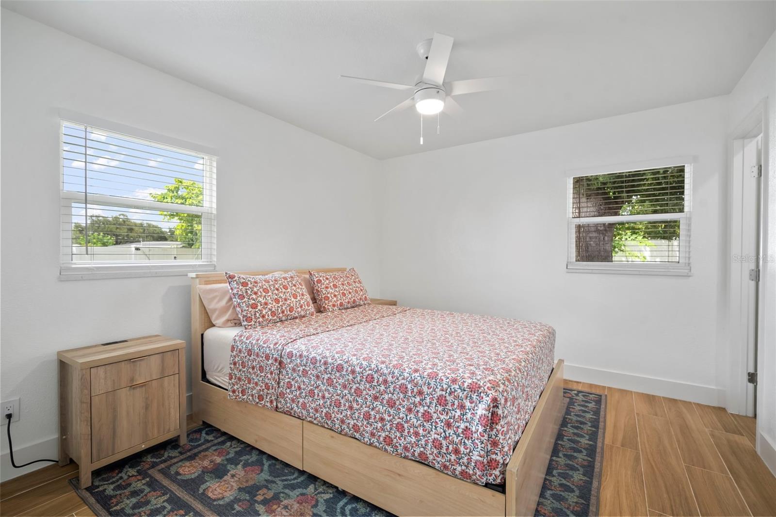 Image 20 of 45 For 7717 Powhatan Avenue