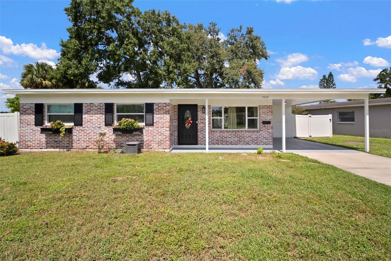 Image 3 of 45 For 7717 Powhatan Avenue