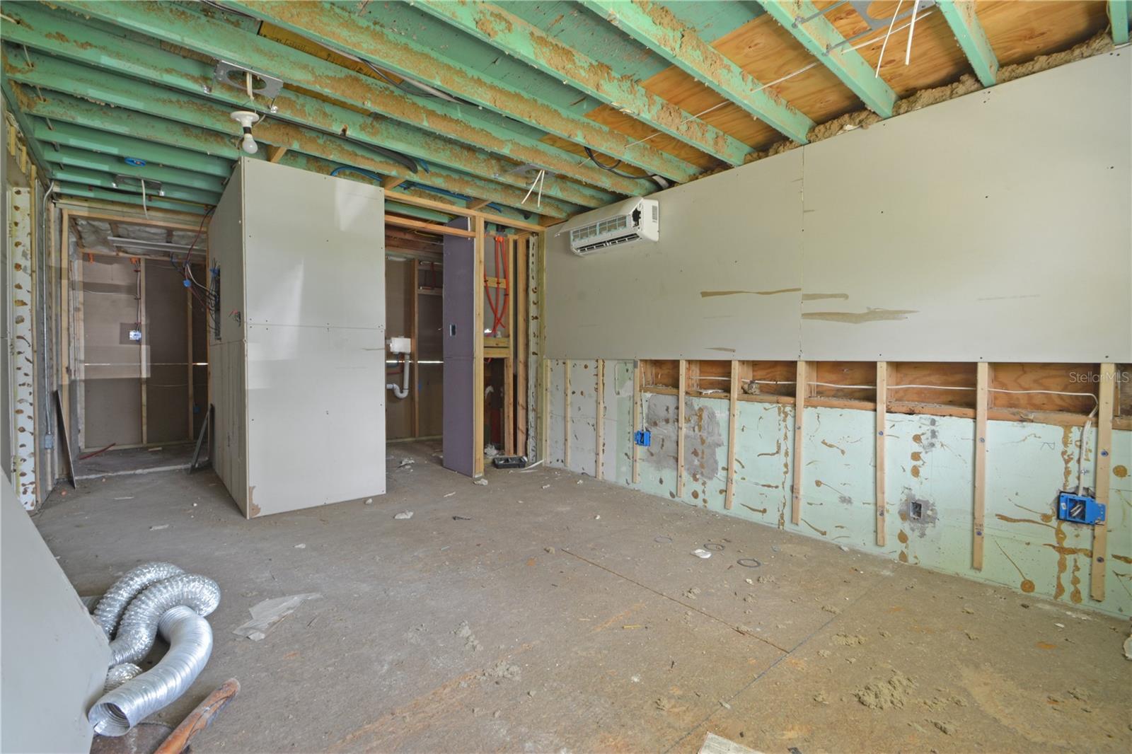 Image 11 of 56 For 7369 Royal Palm Drive