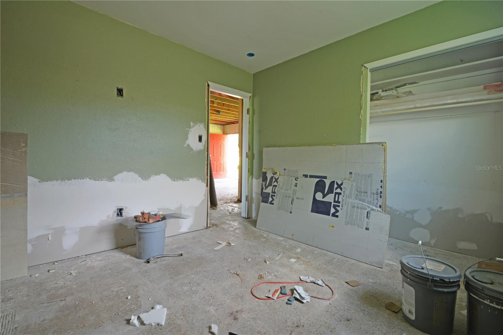 Image 24 of 56 For 7369 Royal Palm Drive
