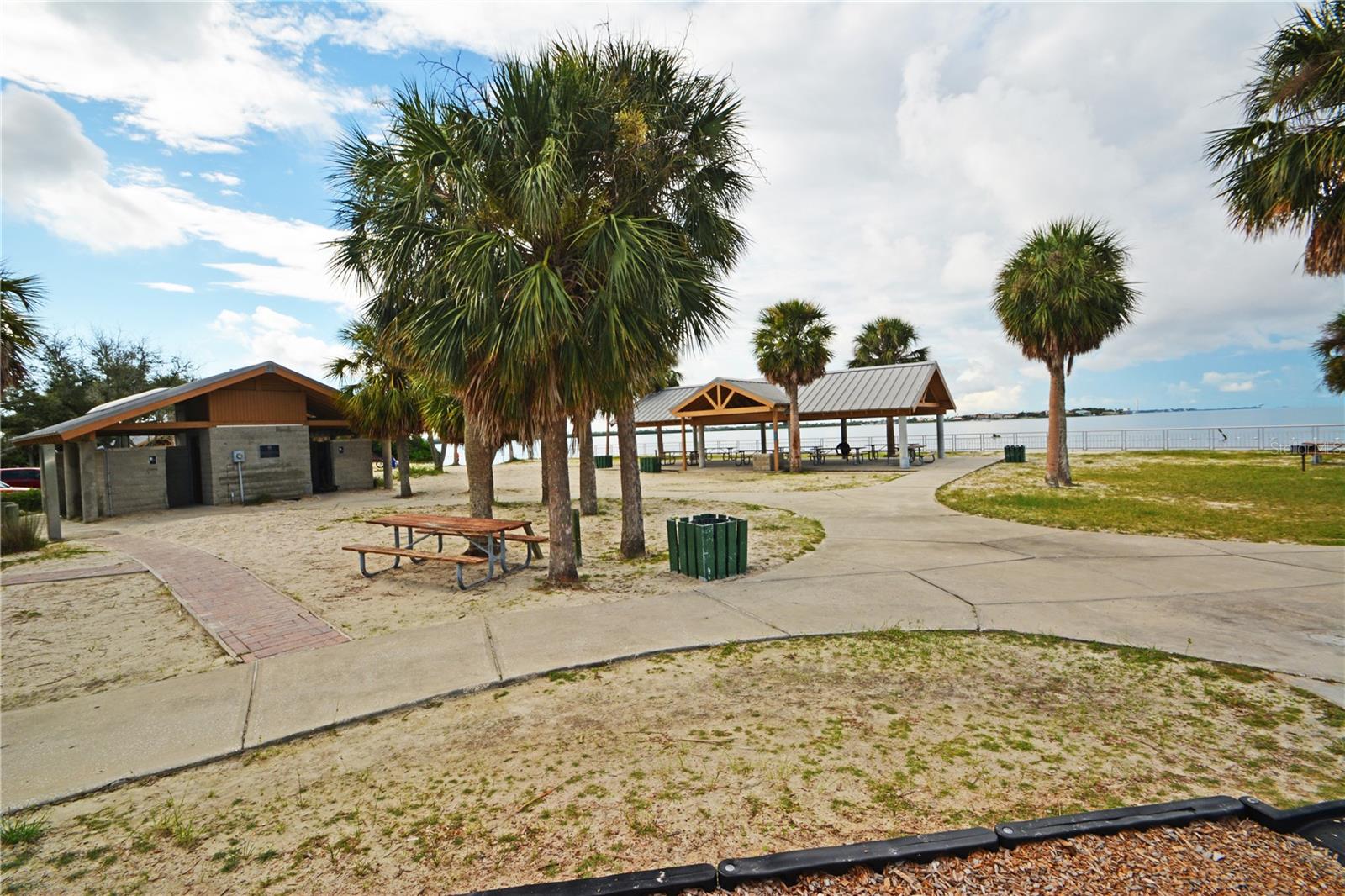 Image 38 of 56 For 7369 Royal Palm Drive