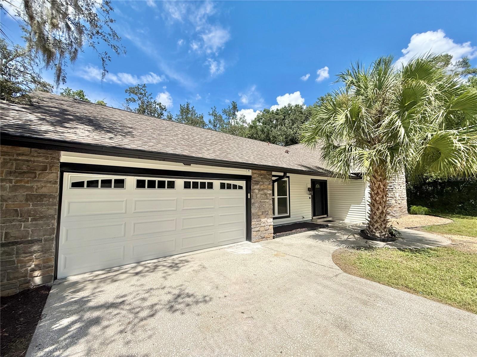 Image 12 of 66 For 2019 Village Avenue