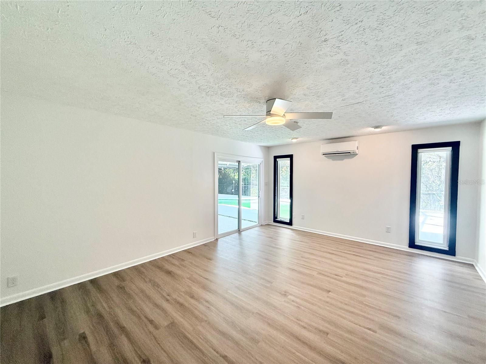 Image 33 of 66 For 2019 Village Avenue