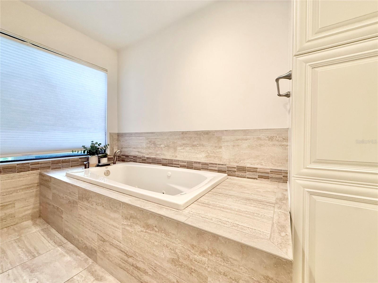 Image 39 of 66 For 2019 Village Avenue